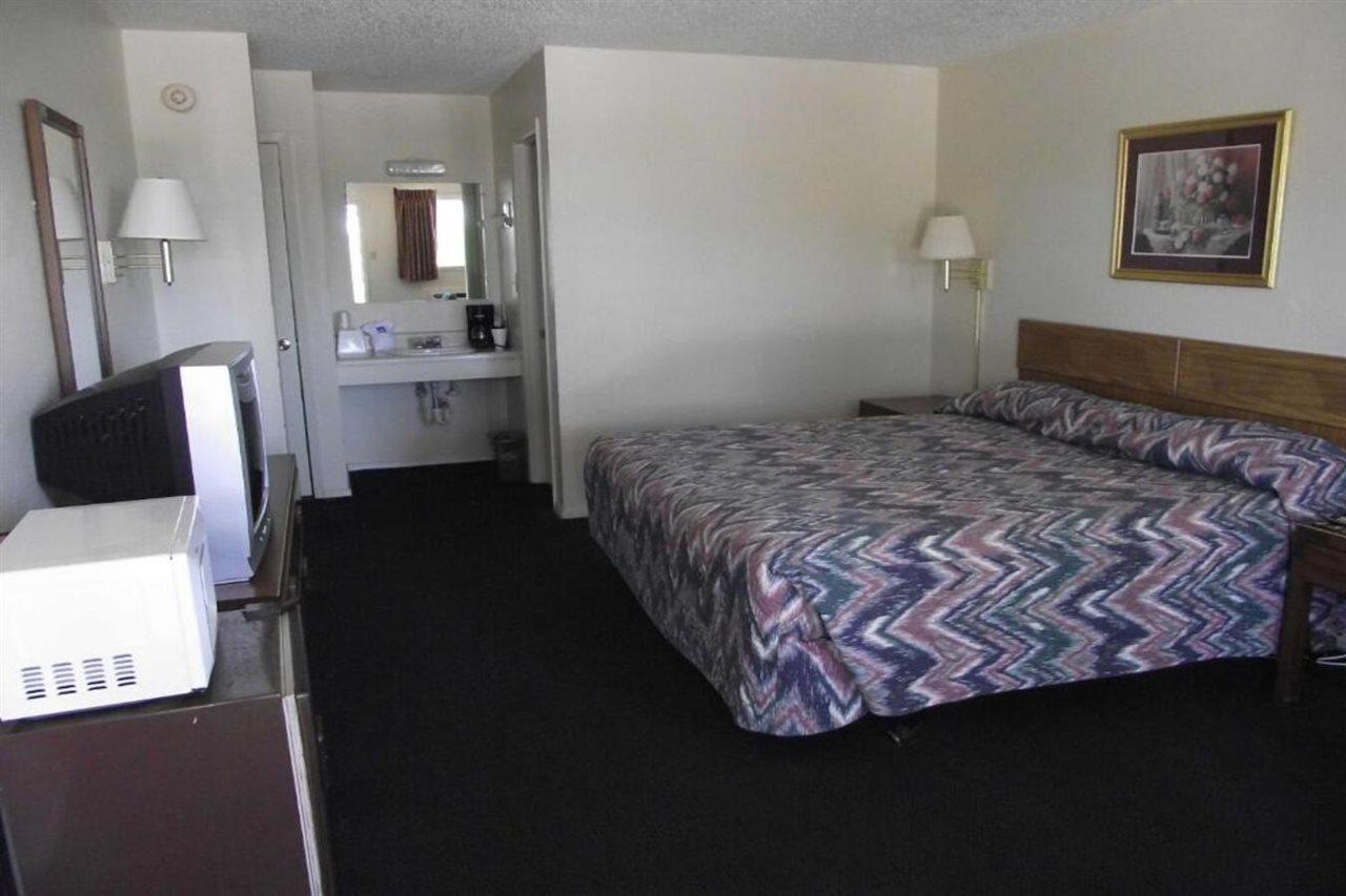 Glen Rose Inn & Suites Dış mekan fotoğraf