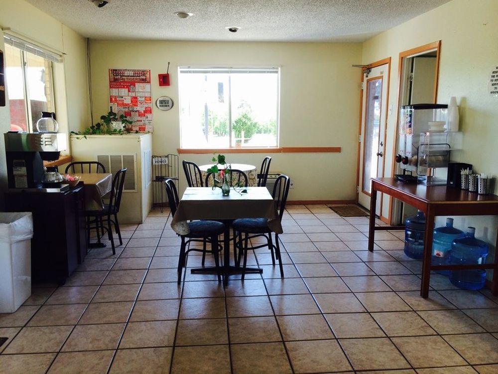 Glen Rose Inn & Suites İç mekan fotoğraf