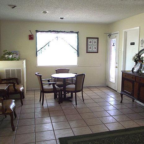 Glen Rose Inn & Suites İç mekan fotoğraf